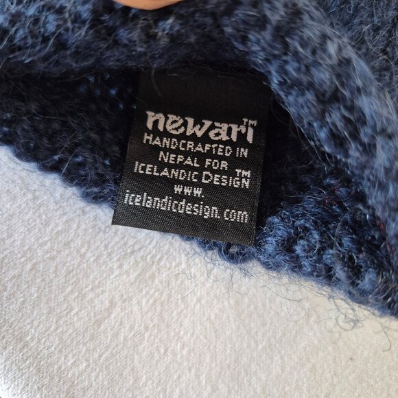 NWoT Icelandic Design Newari Hand Knit In Nepal 100% Wool Nordic Mittens - Picture 5 of 6
